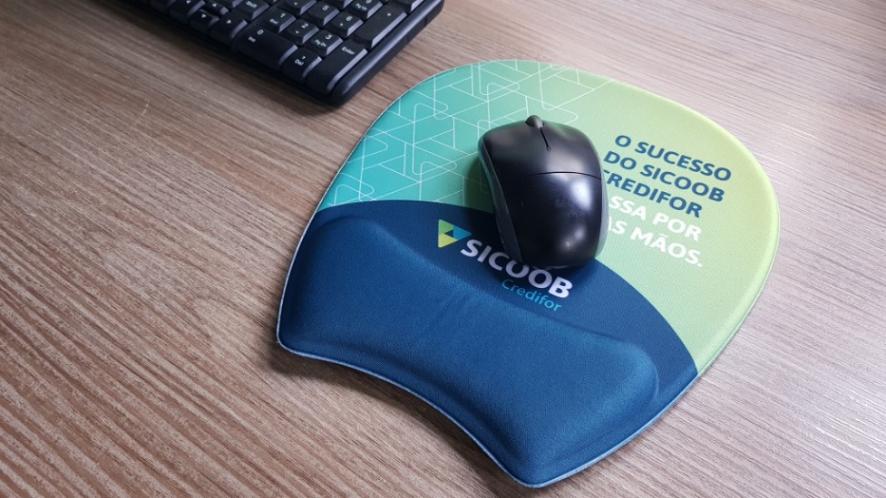 Saiba mais sobre o Produto Mouse pad ergonômico ambidestro - Visual Brindes